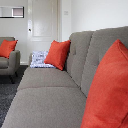 Jackson Apartment Coatbridge Esterno foto