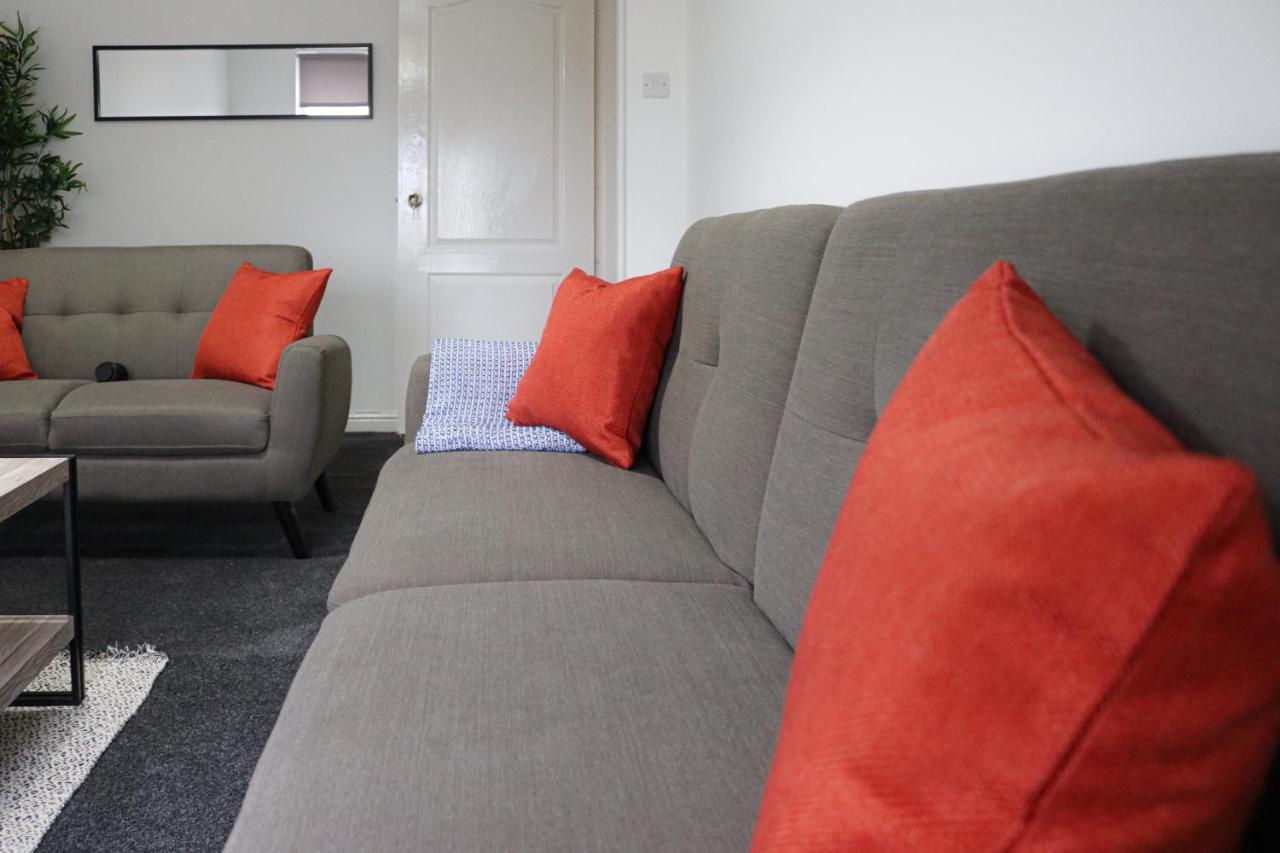 Jackson Apartment Coatbridge Esterno foto